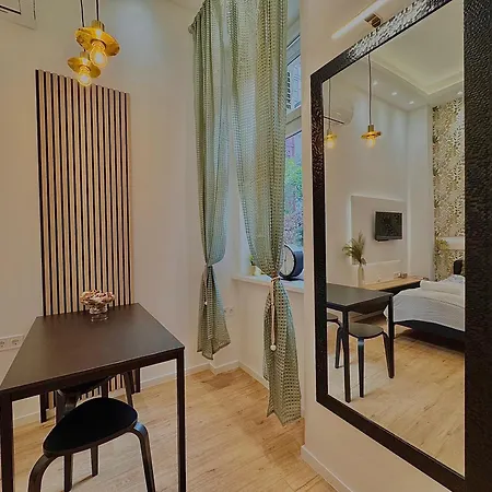 Apartament The Pest Garden A *